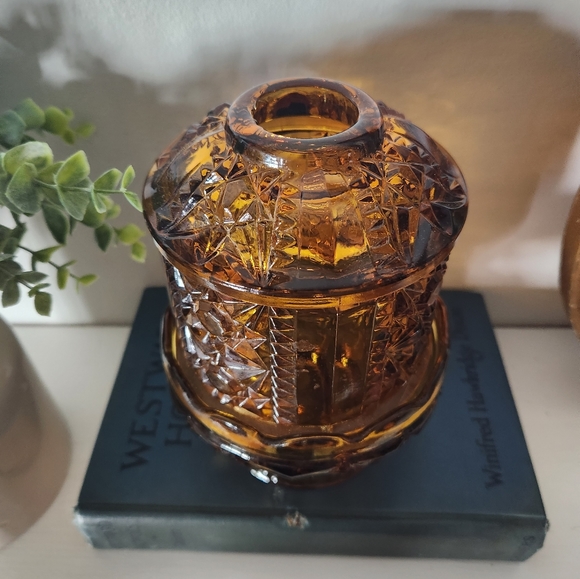 Vintage Amber Fair Lamp - Picture 4 of 8